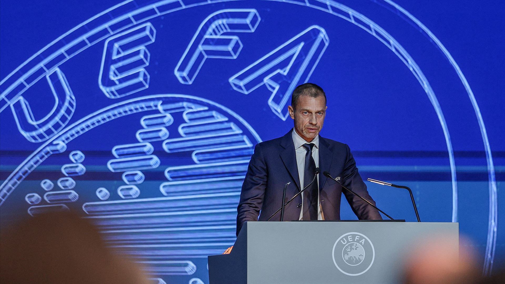 Presidente da UEFA avisa: 