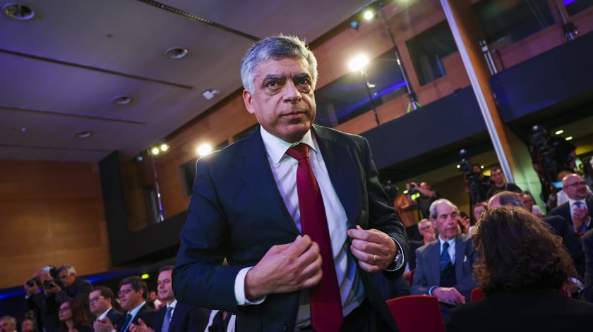 Patrões falam em greve geral "expressiva" só no setor público