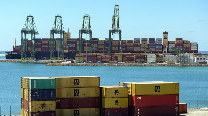 Os Estados Unidos anunciam uma guerra comercial para a União Europeia? "Sem um único vencedor, eles perderam tudo" Os Estados Unidos anunciam uma guerra comercial para a União Europeia? "Sem um único vencedor, eles perderam tudo"