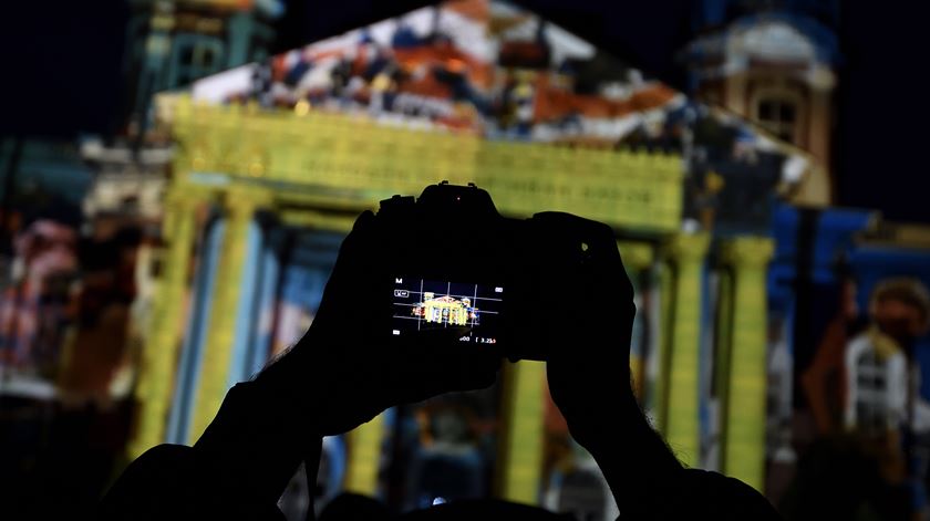 Festival de luzes anima as noites de Sófia