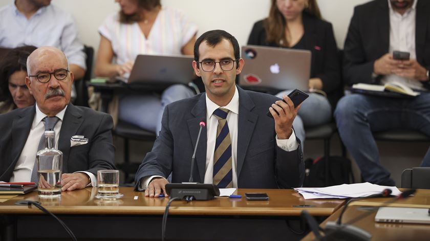 Frederico Pinheiro apresenta queixa-crime contra Costa e Galamba