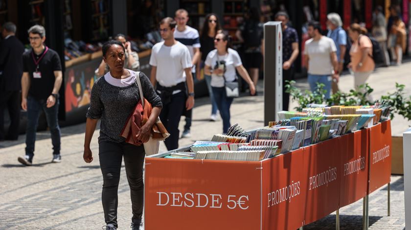 De Norte a Sul e do sofá à rua