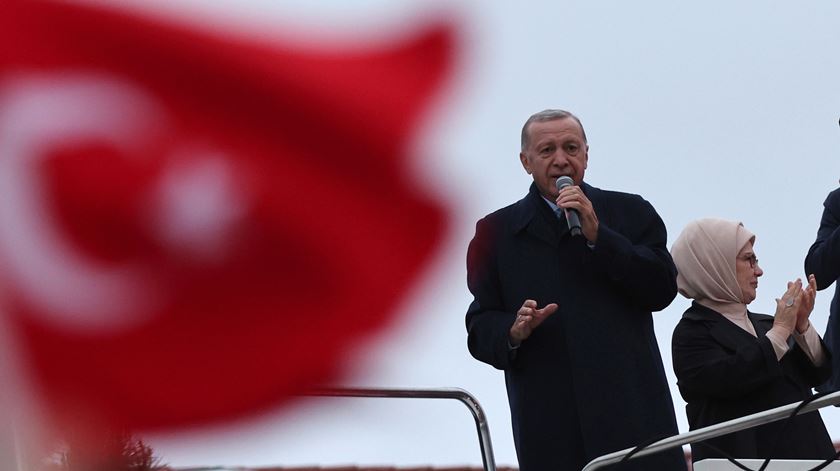 Erdogan reeleito Presidente da Turquia