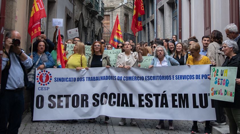 Trabalhadores das Misericórdias em greve por melhores salários e condições de trabalho