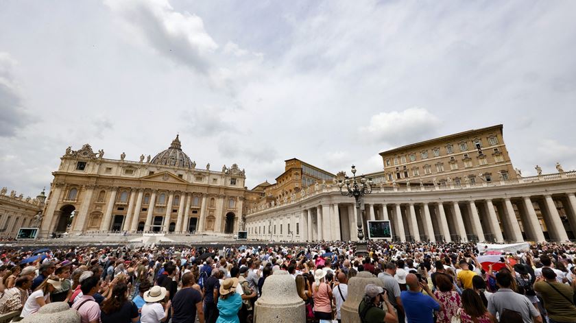 Papa Francisco na oração do Angelus, este domingo. Foto: Fabio Frustaci/EPA