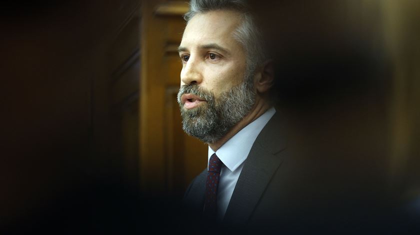 Pedro Nuno Santos regressa ao Parlamento