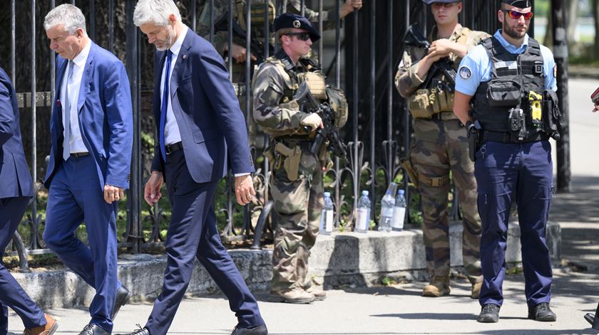 Atentado em parque infantil em França em Annecy. Foto: Jean-christophe Bott/EPA