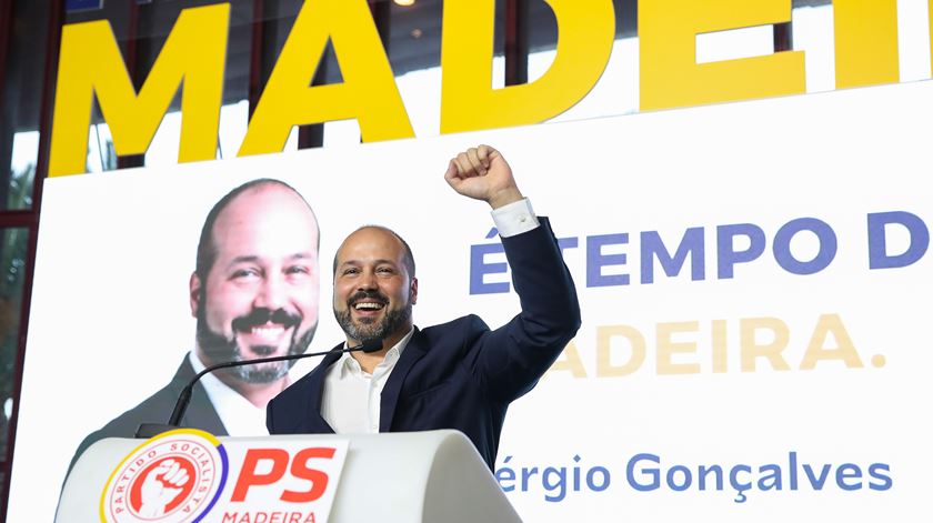 Eleições na Madeira. PS pede "oportunidade" contra "clima de medo"