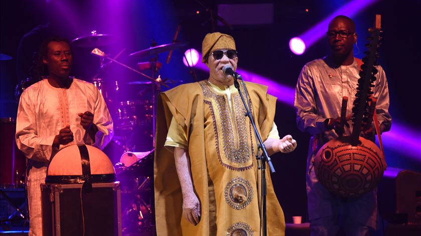 Goran Bregovic, Seun Kuti, Salif Keita e Tiken Jah Fakoly atuam no Festival MED 2026