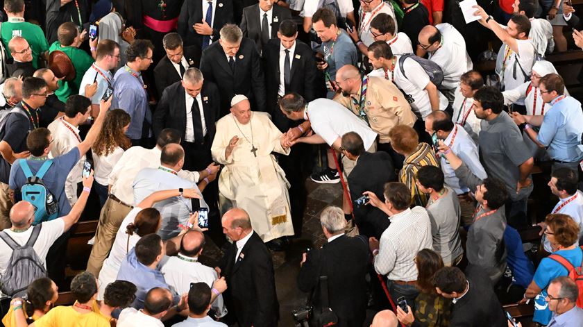 Papa Francisco encontra-se com religiosos no Mosteiro dos Jerónimos. Foto: Maurizio Brambatti/EPA