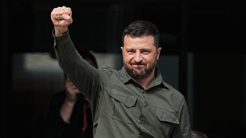 Acordo sujo ou via rápida para a paz? Eis o acordo de Trump para a Guerra na Ucrânia