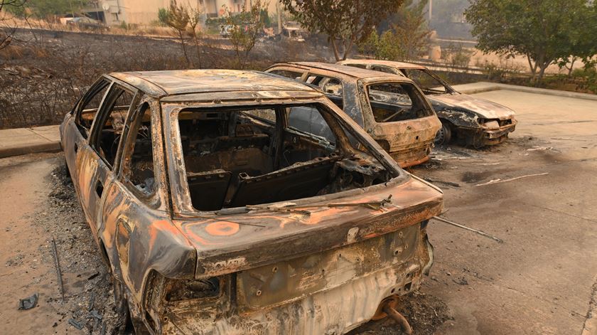 Incêndio em Alexandropólis, Grécia. Foto: Dimitris Alexoudis/EPA