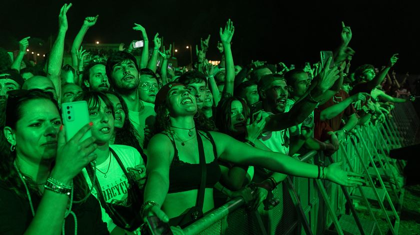 Sex Pistols e Papa Roach no Festival Vilar de Mouros em agosto