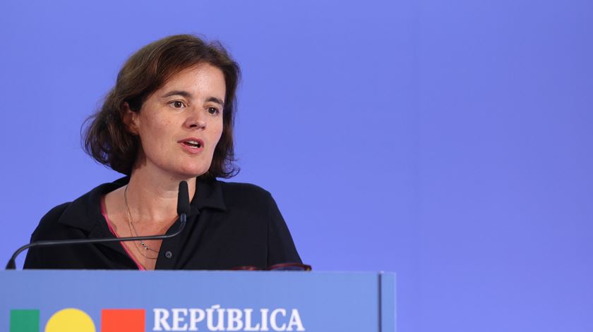Salário dos funcionários públicos vai subir no mínimo 3%