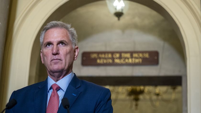 Republicanos preparam processo de "impeachment" a Joe Biden Republicanos preparam processo de "impeachment" a Joe Biden