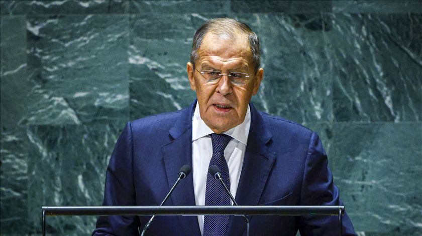 MNE da Rússia visita Coreia do Norte esta semana