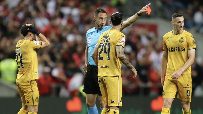 "Na Champions não mostravas amarelo". Boavista revela motivo da expulsão de Pérez