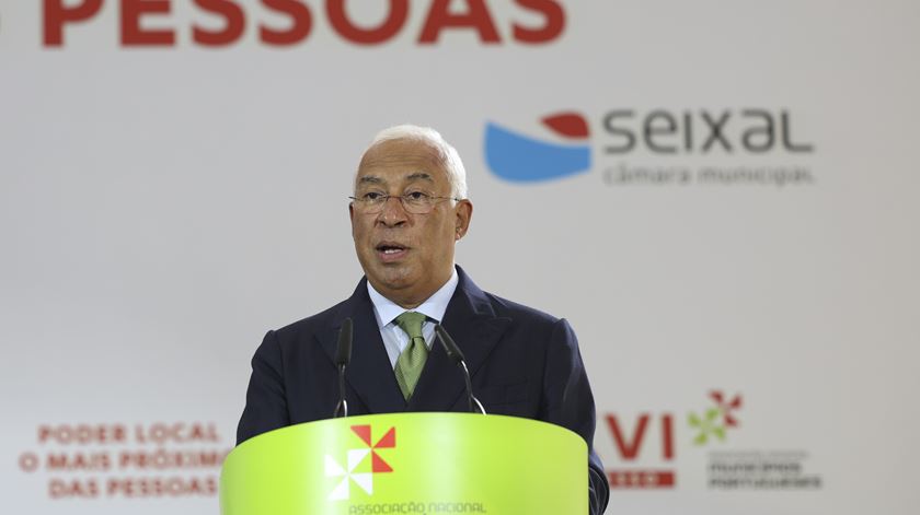 Habitação. Governo aprova diploma para acelerar licenciamentos a 12 de outubro