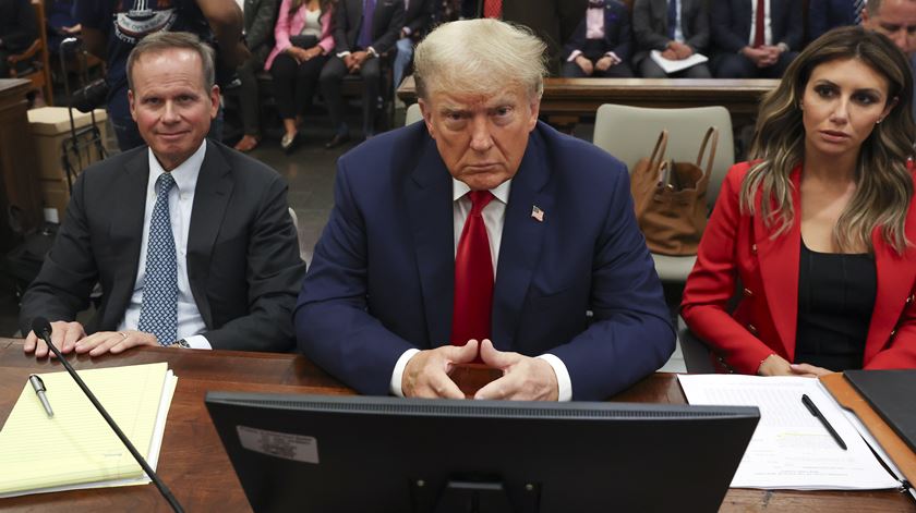 Trump exige desculpas à Forbes por ser excluído da lista dos mais ricos