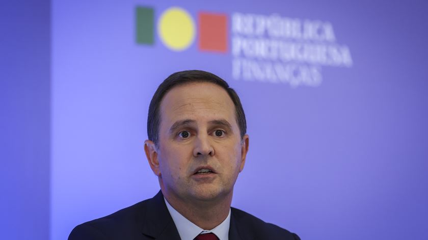 Caso CTT. Chega quer chamar Medina ao Parlamento