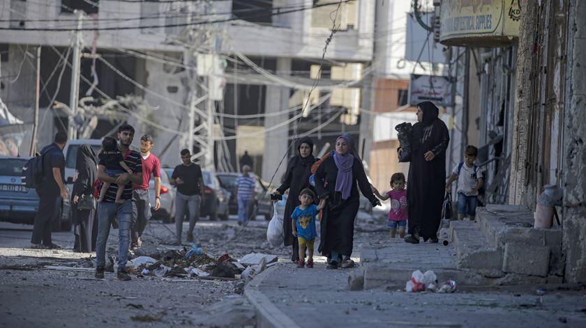 Acessos à Faixa de Gaza estão “cada vez mais complicados”, alerta Crescente Vermelho
