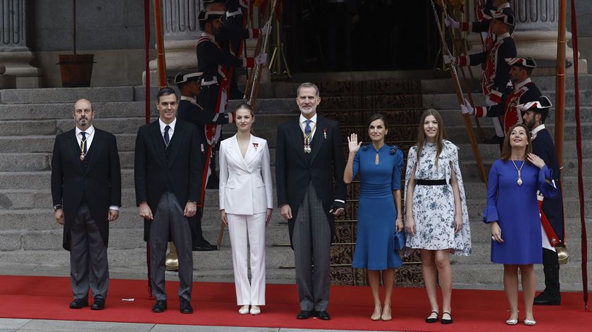 Espanha. Princesa Leonor jura a Constituição