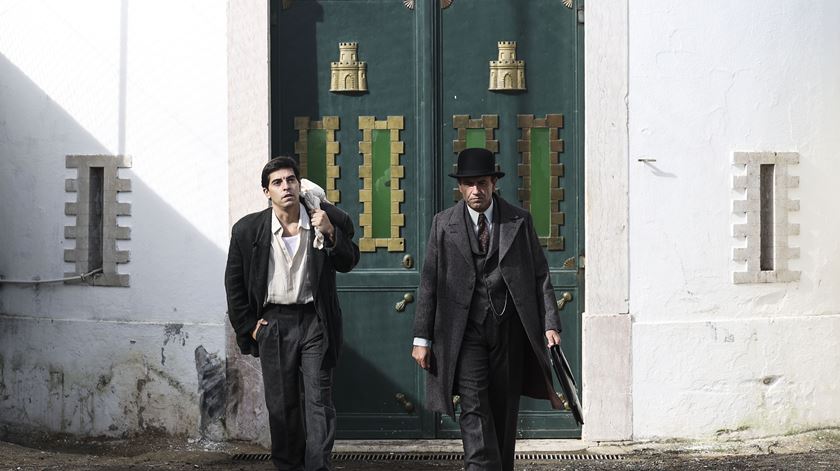 PS foi à estreia do filme "Soares é Fixe". "É triste ver os jovens votarem à direita"