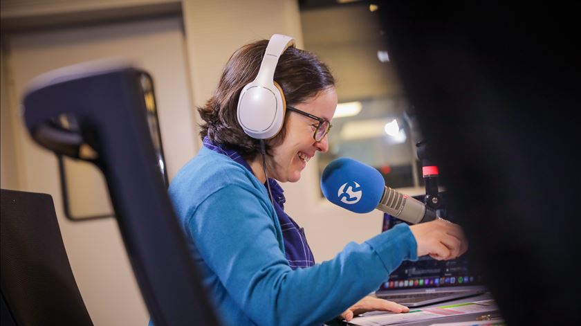 "Extremamente Desagradável" continua a liderar. Grupo Renascença tem três podcasts no top 10