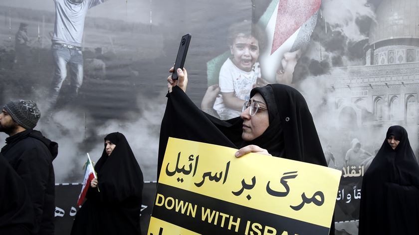 Irão deteve alegado autor moral do atentado de janeiro em Kerman