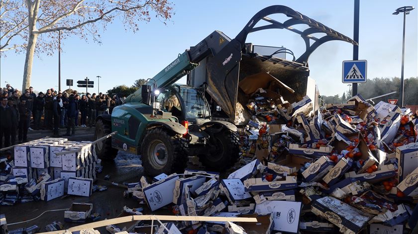 Distribuição e fornecimento em Portugal podem ser “severamente” afetados pelo protesto francês
