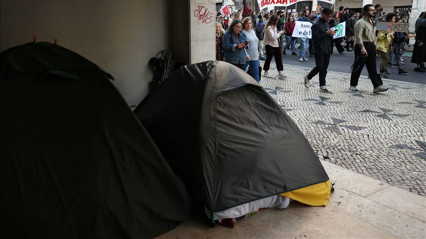 O que pensam os candidatos a Belém sobre o problema dos sem-abrigo?