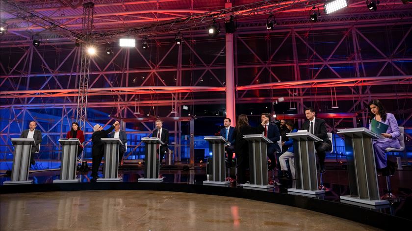 Pedro Nuno Santos admite governar se perder eleições, Luís Montenegro só se ganhar