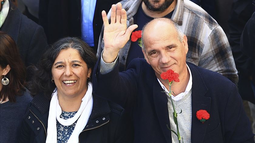 "Aumento dos salários é emergência nacional". PCP quer salário mínimo nos 1050 euros em 2026