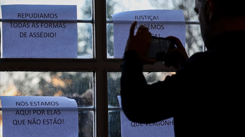 ​Investigador deixa CES após denúncias de assédio