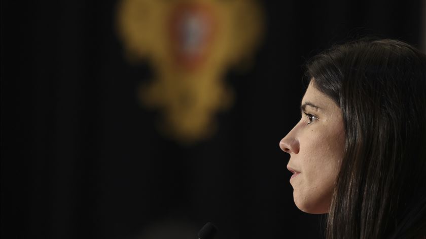 “Não há maioria de esquerda.” BE faz como PS e assume “oposição forte” à direita