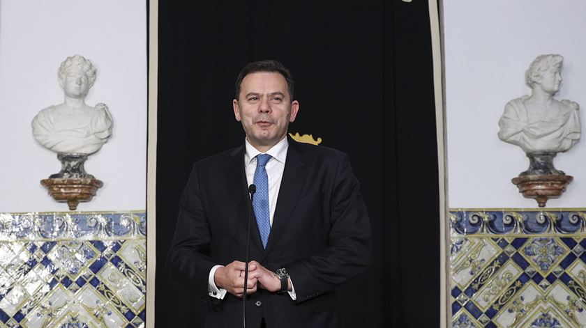 Mais velho, mais "prata da casa" e menos mulheres. Anatomia do novo Governo