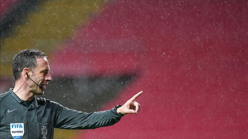 Artur Soares Dias e João Pinheiro estarão no Euro 2020 Artur Soares Dias e João Pinheiro estarão no Euro 2020