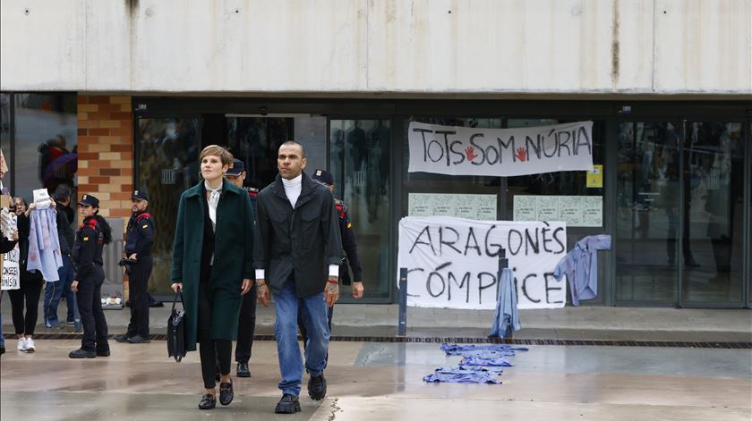 Dani Alves absolvido de agressão sexual após recurso