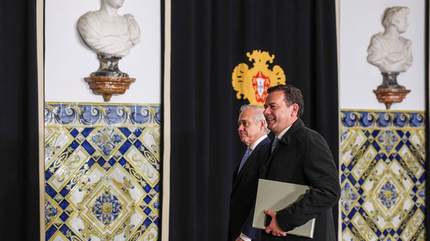 Estudantes acusam Montenegro de desvalorizar o Ensino Superior