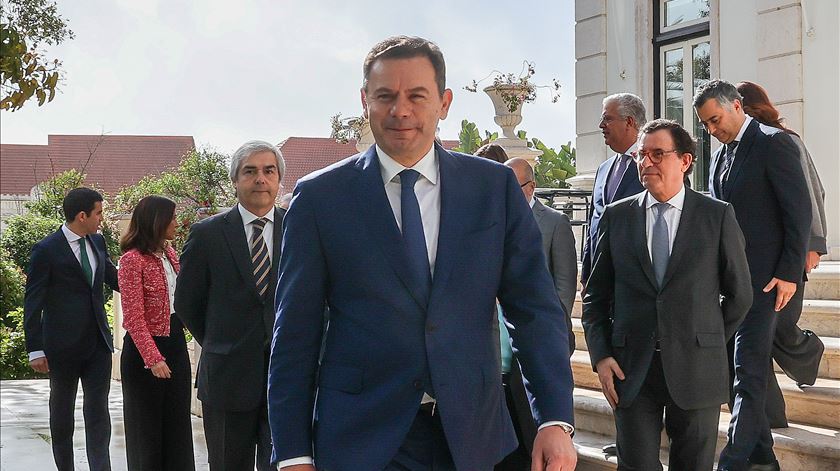 Governo entra de forma “muito conservadora” para esvaziar necessidade de orçamento retificativo