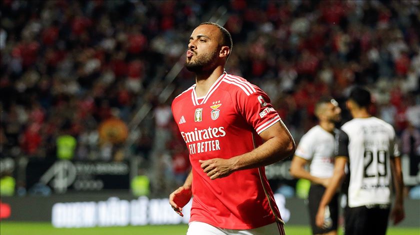 Benfica vende Arthur Cabral ao Botafogo por 12 milhões