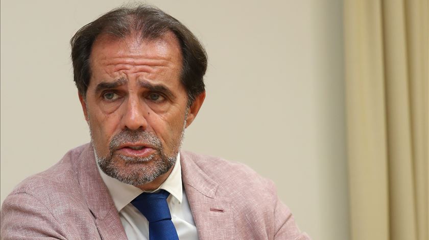 Venezuela. Presidente do Governo da Madeira admite visitar a comunidade se for necessário