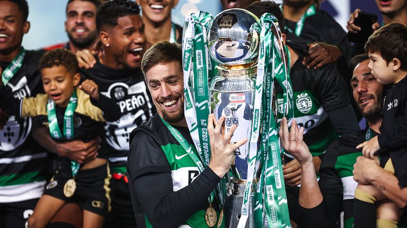 ​Do ataque à Academia à glória. A história de Coates no Sporting