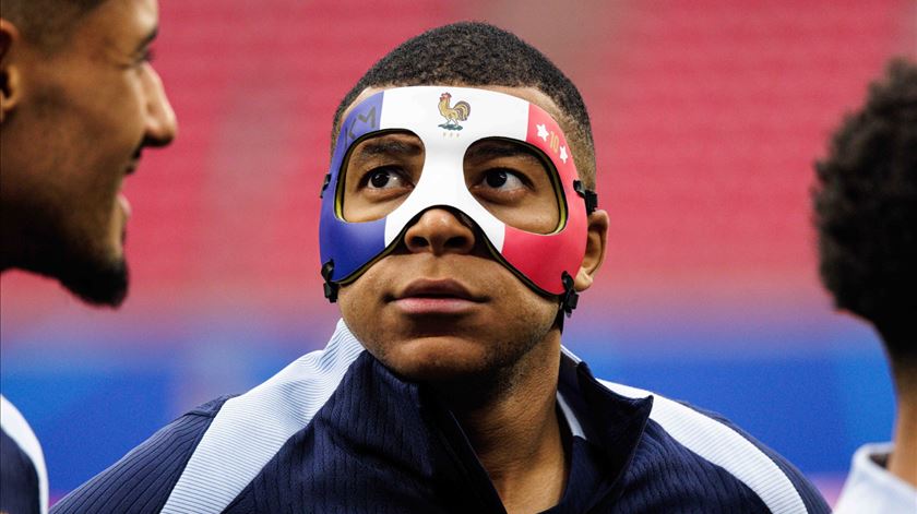 Futebol e política misturam-se? No Euro 2024 não se tem jogado apenas no campo