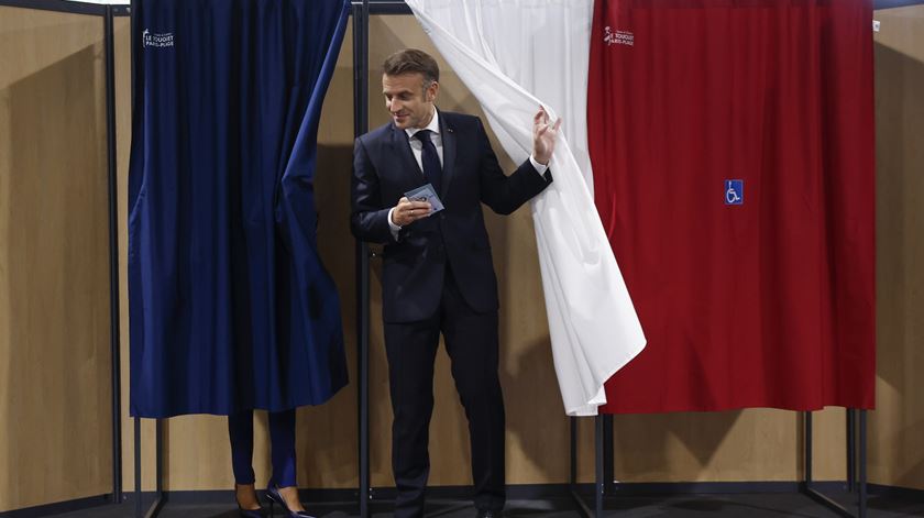 Presidente Emmanuel Macron decidiu convocar legislativas antecipadas após derrota nas europeias. Foto: Mohammed Badra/EPA