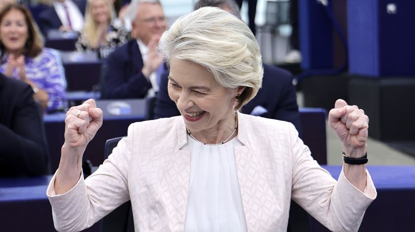 Von der Leyen reeleita presidente da Comissão Europeia. Foto: Ronald Wittek/EPA