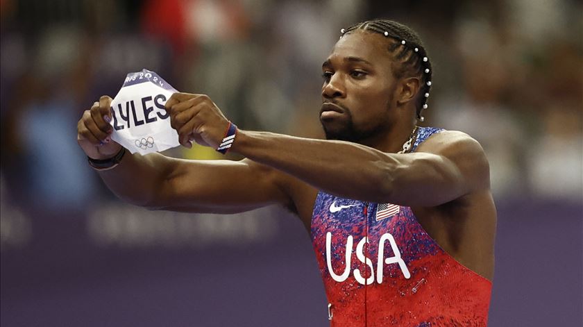 Noah Lyles vence medalha de ouro nos Jogos Olímpicos Paris 2024 Foto: Yoan Valat/EPA