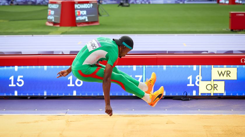 Pichardo apurado para a final do triplo salto