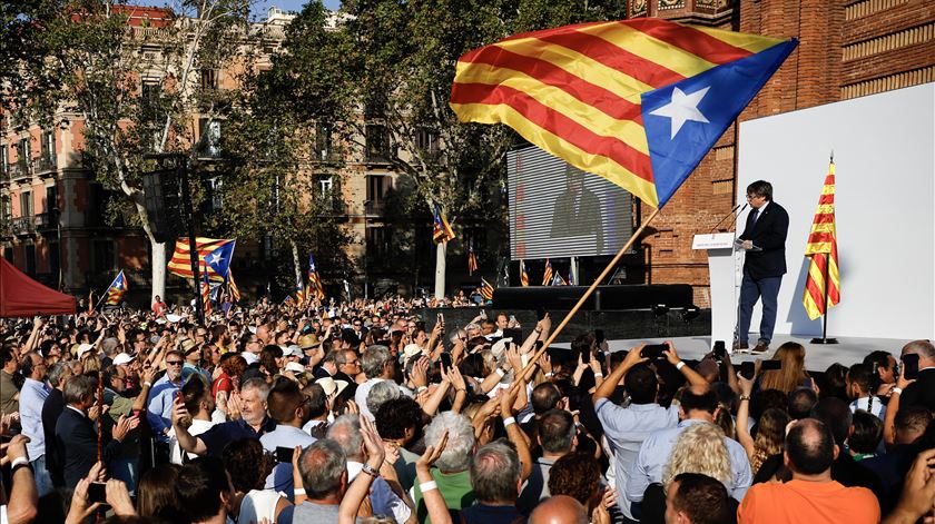 Chegada de Puidgemont a Barcelona. Foto: Alberto Estevez/EPA