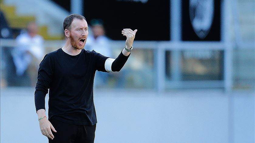 Ian Cathro e o Benfica-Estoril: "Não tenho motivação para sair da cama e tentar empatar"